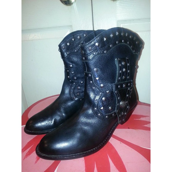 Vince Camuto Women's Cowboy boots - Picture 1 of 1